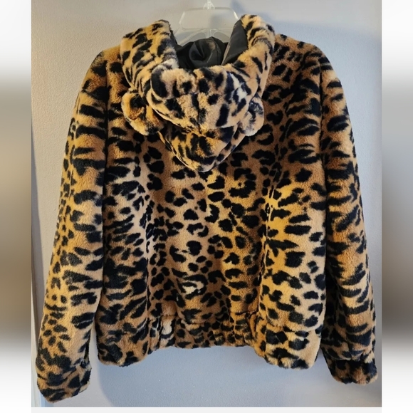 Wild Fable Women's Animal cheetah leopard Faux Fur Zip Hooded Jacket Size Large - Picture 9 of 13